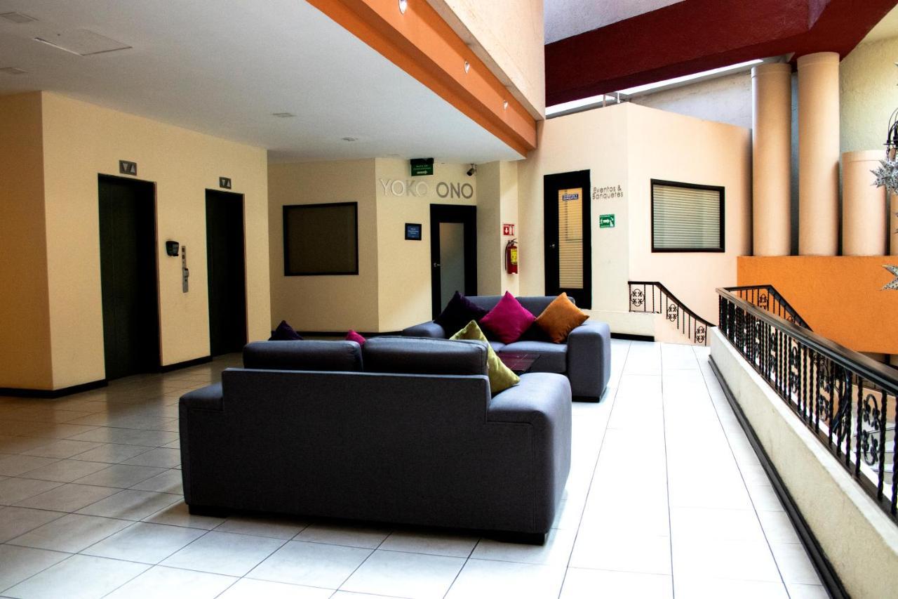 Hotel Santa Irene グアダラハラ エクステリア 写真