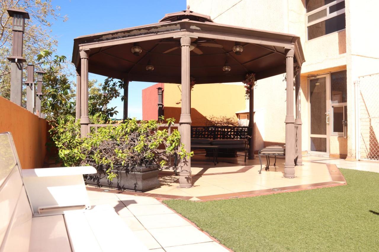 Hotel Santa Irene グアダラハラ エクステリア 写真